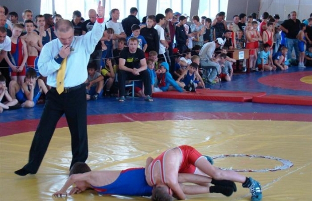 В Ростовской области пройдет юбилейный турнир по борьбе памяти Степана Разина
